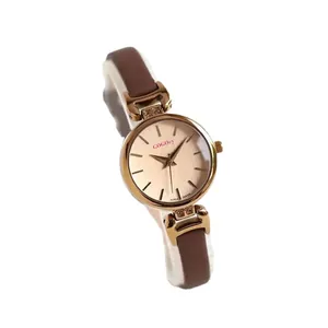 Elegante Damen Quarzuhr mit Roségold Gehäuse, braunem Lederband und goldenem Zifferblatt