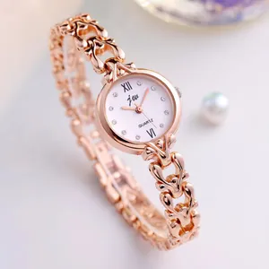 Montre Bracelet Femme Mode Alliage Strass Élégant Quartz Montre Avec Chiffres Romains Chaîne Métallique Style Bracelet