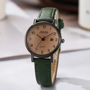 Vue détaillée de la montre à quartz JSHIA avec bracelet en cuir vert foncé et date