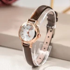 Μοντέρνο Μινιμαλιστικό Γυναικείο Ρολόι Quartz Κομψό Μικρό Στρογγυλό Καντράν Λεπτό Λουράκι Τεχνητό Δέρμα Ρολόι Χειρός για Μαθητές Γραφείο Δώρο