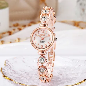 Orologio al Quarzo da Donna Moda Bracciale a Maglie in Lega Strass Lusso Elegante Orologio da Polso Regalo