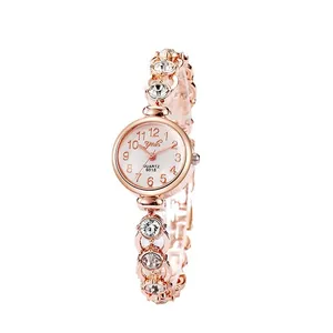 Orologio da donna elegante in oro rosa con cinturino di strass e quadrante al quarzo