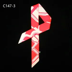 Élégant foulard twilly en satin à motifs géométriques rouges et blancs pour sac