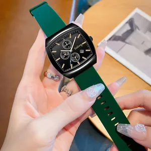 Modern vierkant horloge zwarte wijzerplaat met groene siliconen band en datumweergave voor uniseks