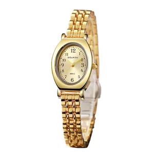 Elegante goldene Damenuhr in Ovalform mit Metallarmband und arabischen Ziffern