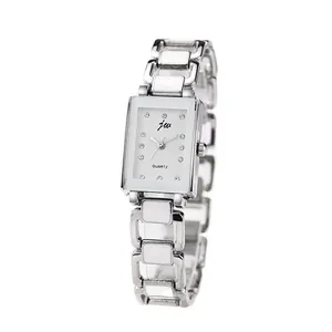 Elegante Damen Quarzuhr quadratisch mit silbernem Gliederarmband und Straßsteinen