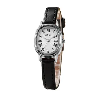 Élégante montre quartz pour femme avec boîtier ovale argenté et bracelet en cuir noir