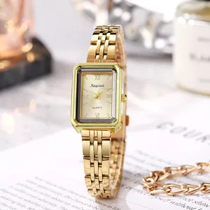 Montre quartz carrée dorée pour femme avec chiffres romains et bracelet en métal chic