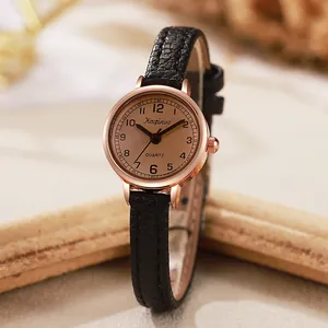 Minimalistische Quarz-Damenuhr mit schwarzem Lederarmband und roségoldenem Gehäuse