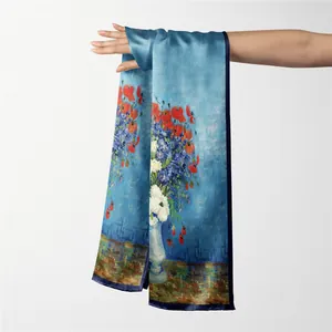 Sciarpa in seta con rose di Van Gogh in azzurro e stampe floreali artistiche
