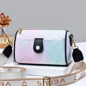 Sac Boston dégradé avec bandoulière Venus en toile et texture florale élégante chic