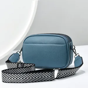 Damen PU-Leder Umhängetasche Drei Schichten Reißverschluss Kameratasche Breiter Geometrischer Gurt Kleine Schultertasche Casual Täglich Reisen
