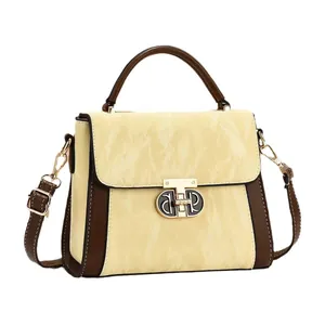 Women's two-tone crossbody bag in beige and brown with pleated texture and gold clasp