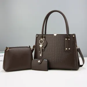 Ensemble de trois sacs à main en cuir PU marron foncé avec motif croco et détails dorés