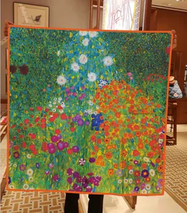 Foulard quadrato in seta 90cm con stampa floreale Gustav Klimt e bordi arancioni