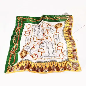 90cm elegant silk scarf featuring green horsebit chain print and golden tassels