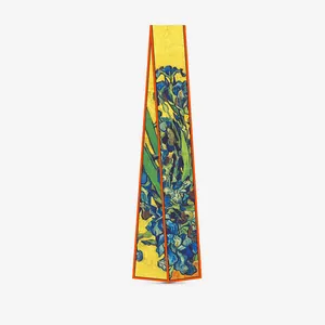 Lungo foulard di seta con stampa pittura a olio Iris di Van Gogh e bordo arancione