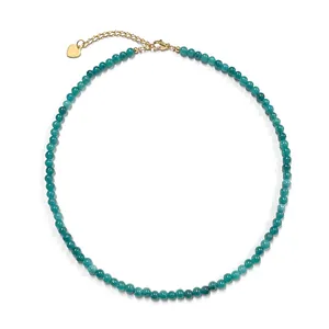 Collier en perles d'apatite bleue naturelle avec breloque cœur doré et fermoir réglable