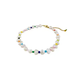 Bracelet en perles d'eau douce baroques avec perles arc-en-ciel et fermoir doré