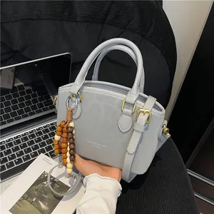 Sac à Main Femme en Cuir PU Imprimé Léopard Vintage Avec Pendentif en Perles Sac Bandoulière Sac d'Épaule pour Bureau