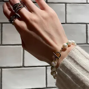 Bracelet en perles d'eau douce naturelles baroques avec fermoir en T doré pour femme