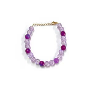 Bracelet en perles de pierre naturelle violette avec chaîne dorée et fermoir mousqueton