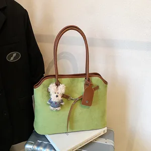 Retro Suèdelook PU Grote Tote Bag Voor Dames Vintage Eenvoudige Kantoor Aktentas Schouder Handtas Met Beertje Hanger