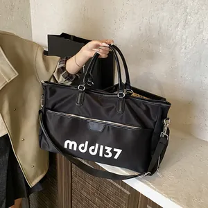 Women's Large Capacity Black Nylon Travel Bag Waterproof Oxford Cloth Gym Duffel Bag With Shoulder Strap Casual Handbag