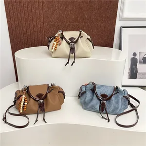Petit Sac Seau Vintage en Denim Toile PU pour Femmes Avec Cordon de Serrage Surpiqûres Contrastées Perles en Bois Gland Bandoulière