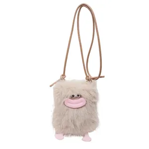 Sac bandoulière amusant en peluche avec bouche de saucisse et texture duveteuse