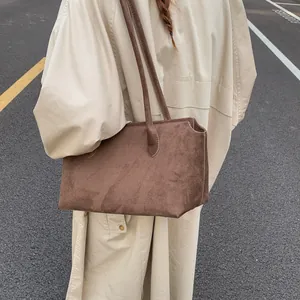 Vintage braune Shopper-Tasche aus Wildleder-Optik mit großem Fassungsvermögen für Damen
