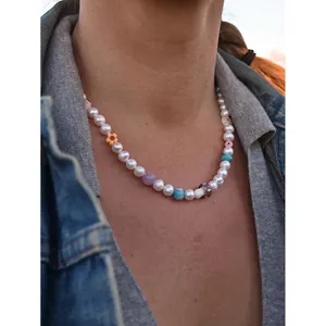 Collier de perles d'eau douce naturelles avec perles de verre colorées et œil porte-bonheur