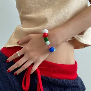 Buntes Perlenarmband mit Natursteinen im lebhaften Pop-Stil für Damen Mode