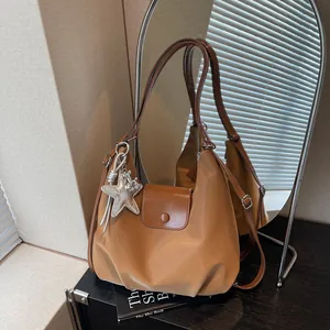 Women's Large Capacity Glossy PU Leather Shoulder Bag With Star Pendant Pleated Hobo Tote Bag For College Students Daily