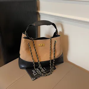 Women Large Capacity Spliced Quilted Tote Bag With Metal Chain Strap Turn-lock PU Leather Shoulder Handbag For Commute Daily