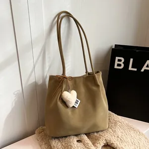 Vintage Women Suede Tote Bag Large Capacity Underarm Shoulder Bag With Heart Plush Pendant Korean Style Casual Commuter Handbag