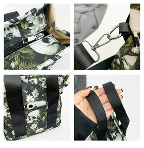 Detailansicht der Gothic-Totenkopf-Tasche mit Metallreißverschluss und silbernen Schnallen