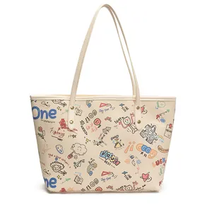 Large capacity tote bag in off-white with colorful graffiti and bear prints