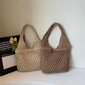 Handmade woven tote bags in beige and brown styles for summer beach vacations and leisure