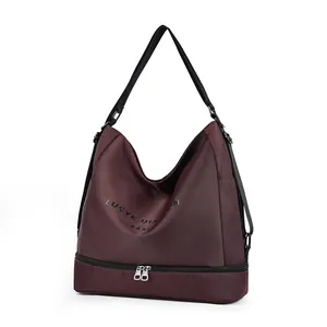 Borsa tote bordeaux in tessuto Oxford con scomparto inferiore con zip indipendente