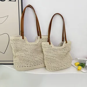 Γυναικεία Casual Τσάντα Tote από Πλεγμένο Άχυρο Με Ιμάντα Ώμου από Δέρμα PU Διακόσμηση με Πριτσίνια Τσάντα Ώμου