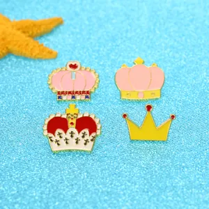 Broche Couronne Créative en Émail Alliage Multicolore Goutte d'Huile Pins de Revers Dessin Animé pour Vêtements Sac à Dos Accessoires Bijoux Cadeau