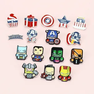 Set bunter Superhelden-Emaille-Pins mit Cartoon-Schild-Abzeichen für Kleidung