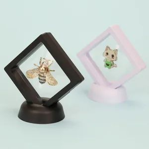 70x70mm 3D schwebender Schmuck-Displayrahmen mit rundem Sockel in Schwarz und Lila