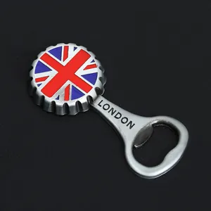 Décapsuleur drapeau britannique design Union Jack et gravure London en métal argenté