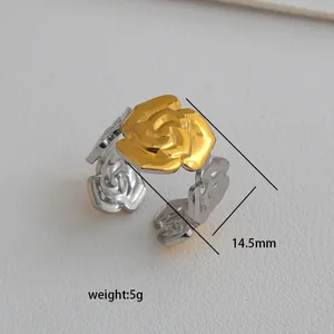 Bague rose exagérée en acier inoxydable bicolore avec une fleur d'or et d'argent 14,5mm