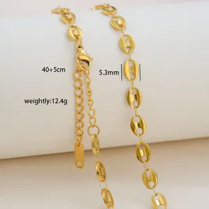 Close-up of 18K gold-plated stainless steel coffee bean chain with size and weight specs