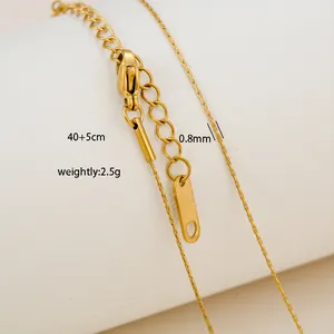 Detail of 18K gold-plated stainless steel chain necklace with size and weight specs