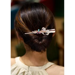 Elegant Rose Gold Alloy Rhinestone Butterfly Hair Clip Vintage Floral Duckbill Clip Streamer Bow Hairpin For Women Party Jewelry