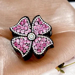 Vintage Acrylic Flower Hair Claw Clip With Sparkling Rhinestones Elegant Large Hair Accessories For Women Party Wedding Daily Use